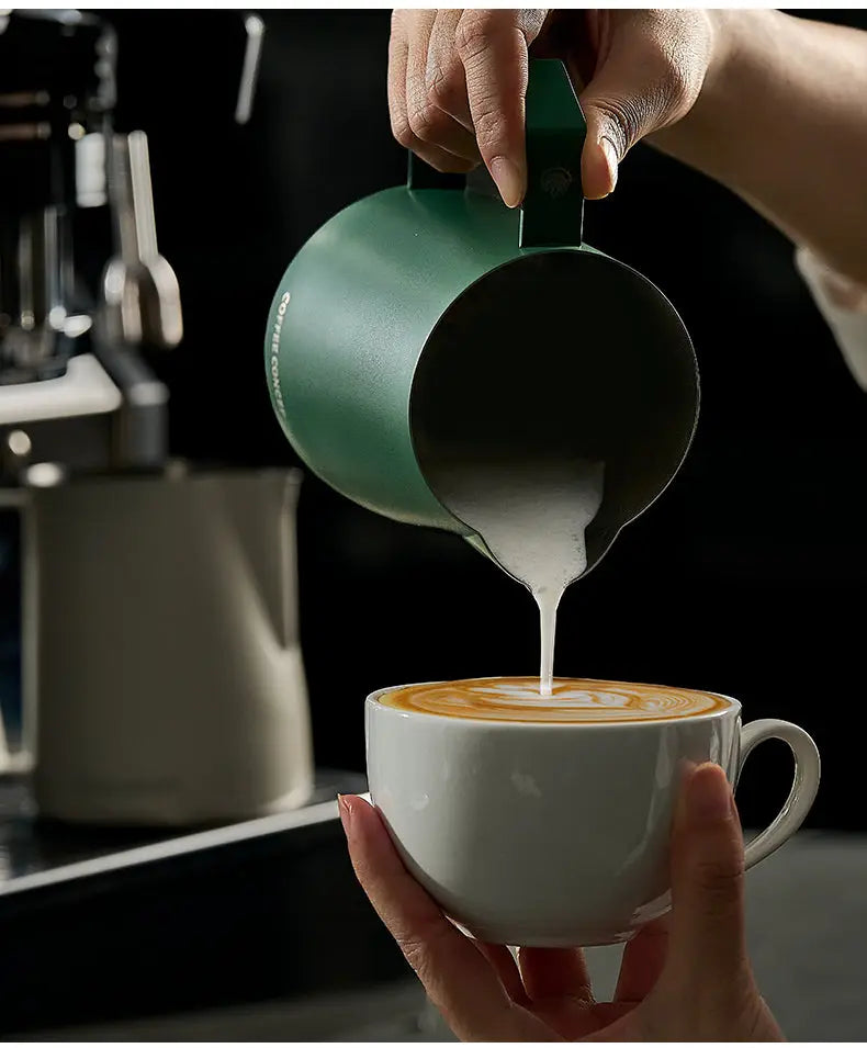 Phantom Precision Latte Art Pitcher – 600ml Narrow‑Spout Stainless Steel Pitcher for Advanced Patterns