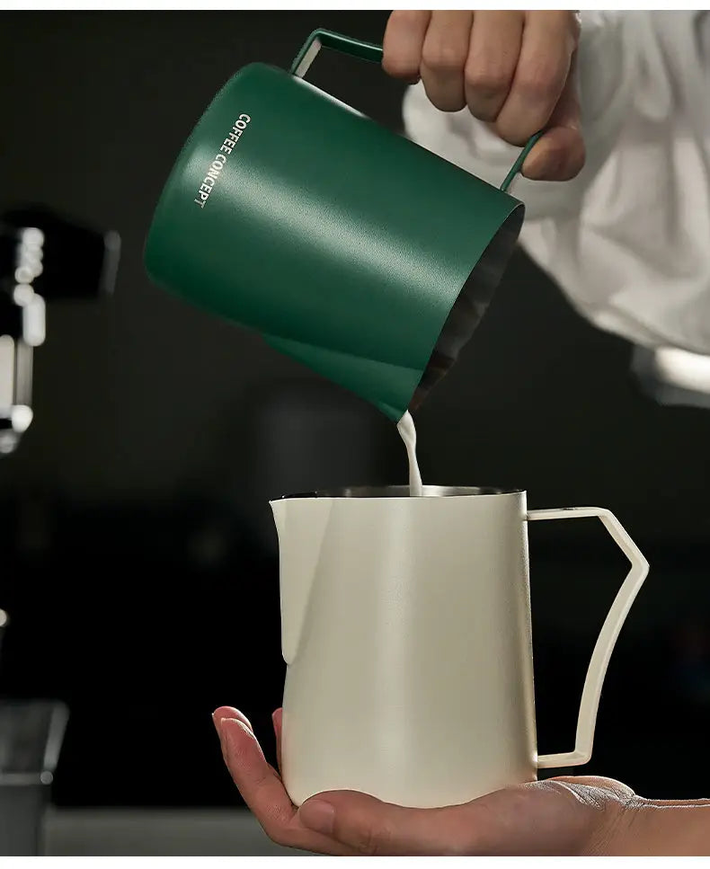 Phantom Precision Latte Art Pitcher – 600ml Narrow‑Spout Stainless Steel Pitcher for Advanced Patterns