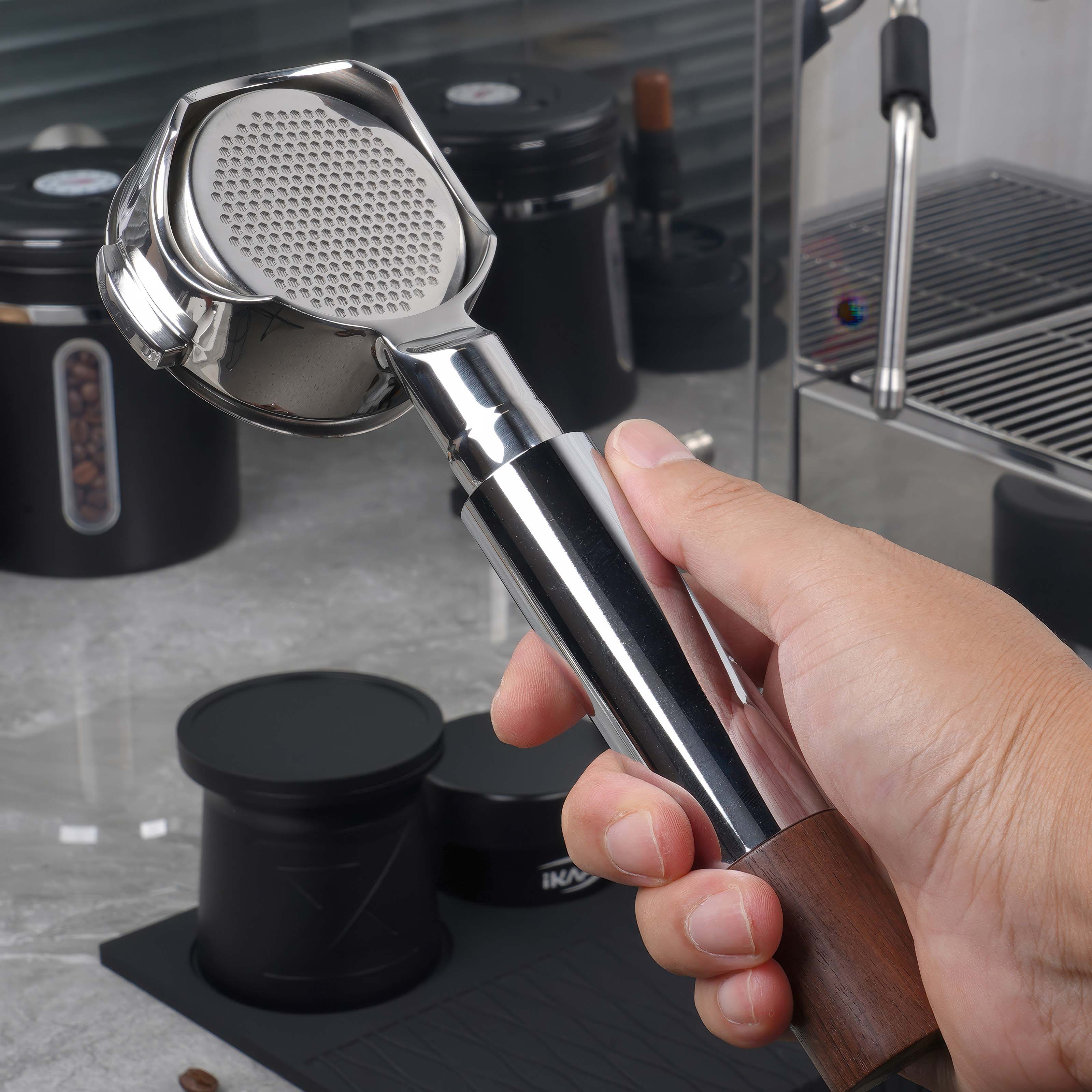 Openwork Bottomless Portafilter with High Extraction Basket - Shop Coffee Hobby