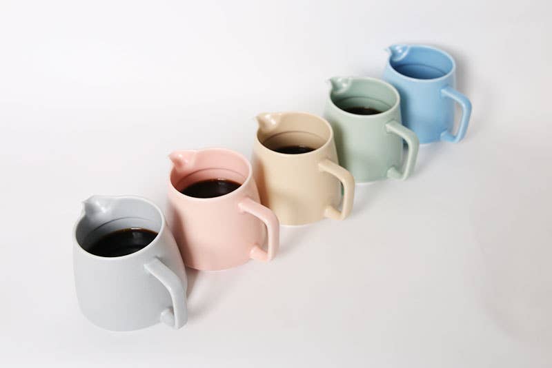 400 ml Matte Porcelain Pour-Over Coffee Server by Space Camp