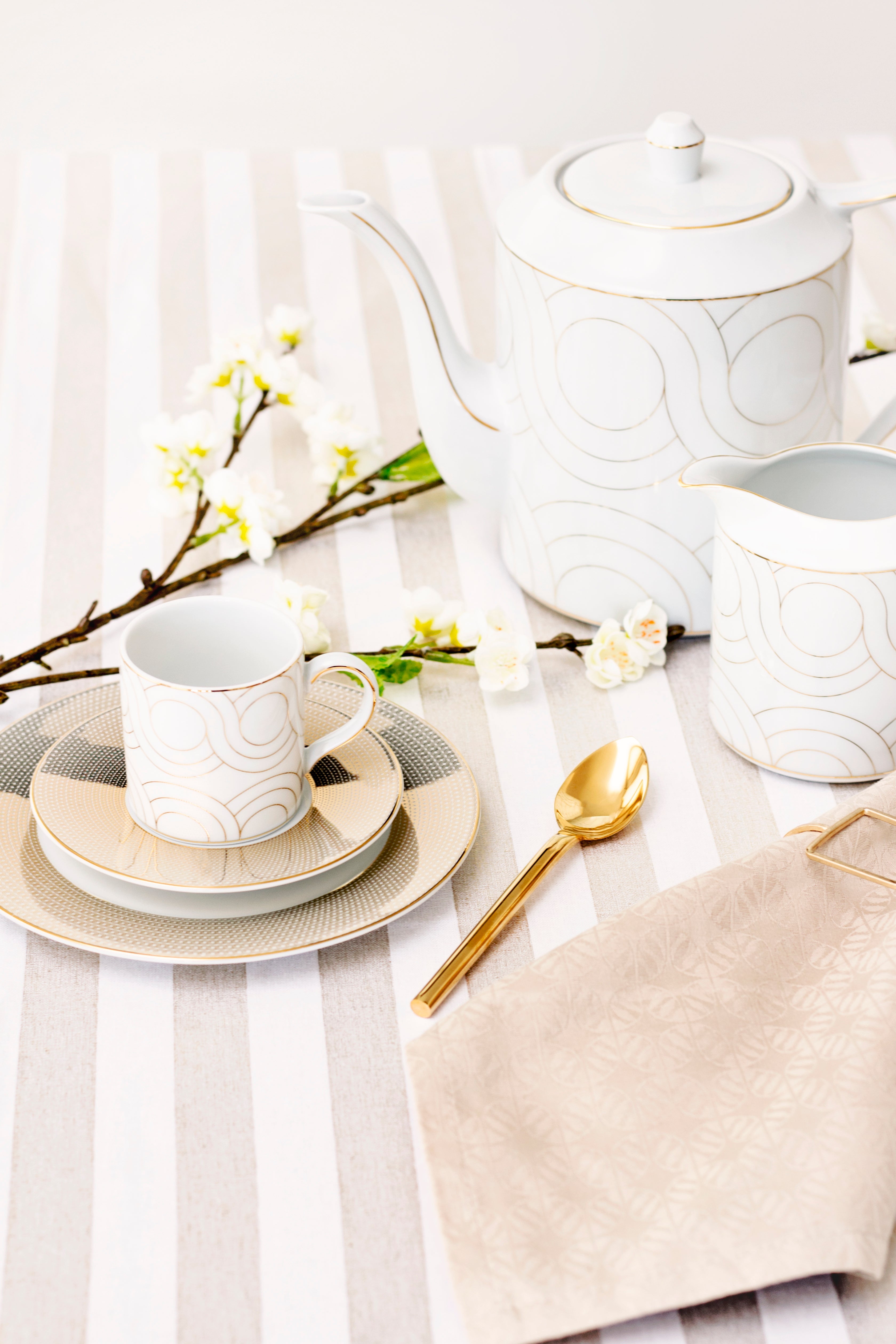Infinity Espresso Cup & Saucer (Set of 2)