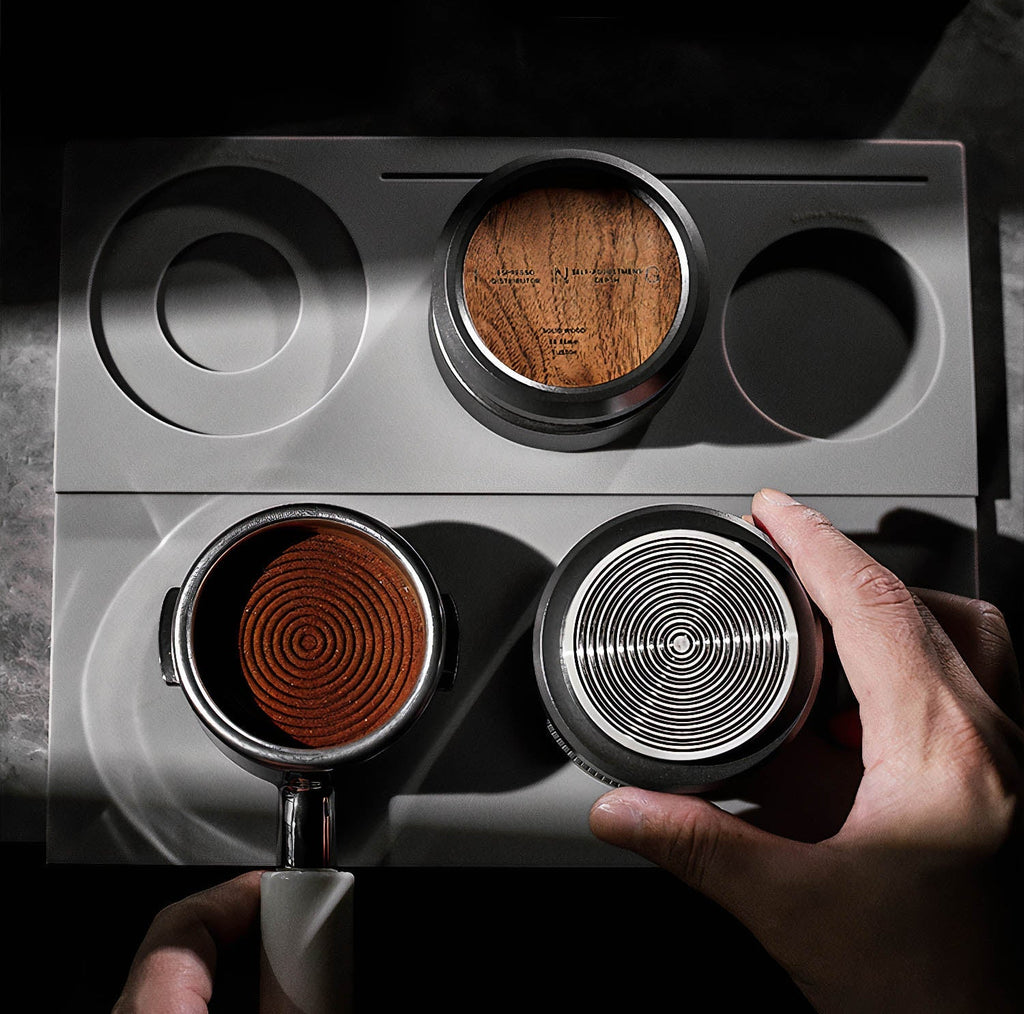 Gravity Tamper and Distributor with Wooden Lid - Shop Coffee Hobby
