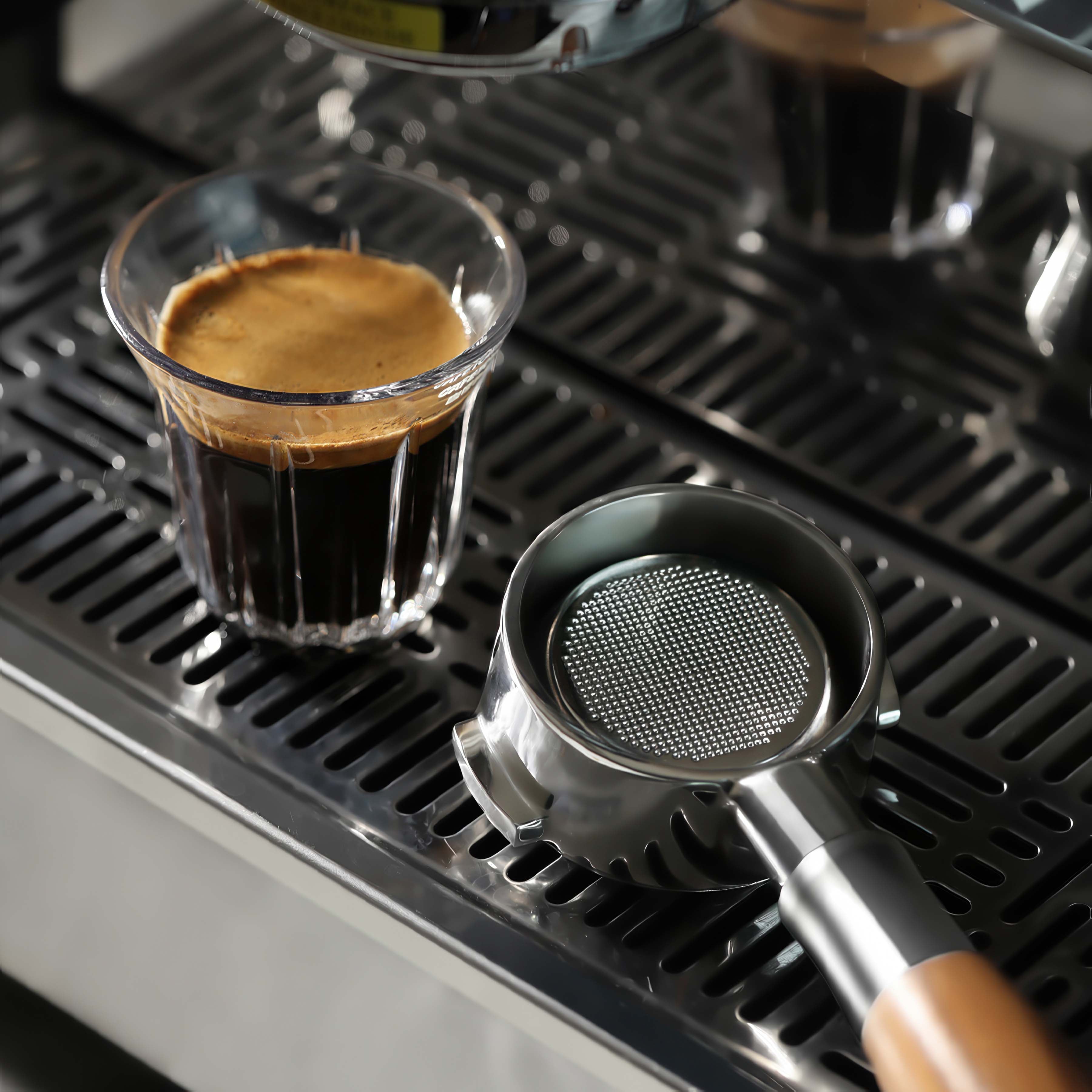 ThunderShot Bottomless Portafilter - Shop Coffee Hobby
