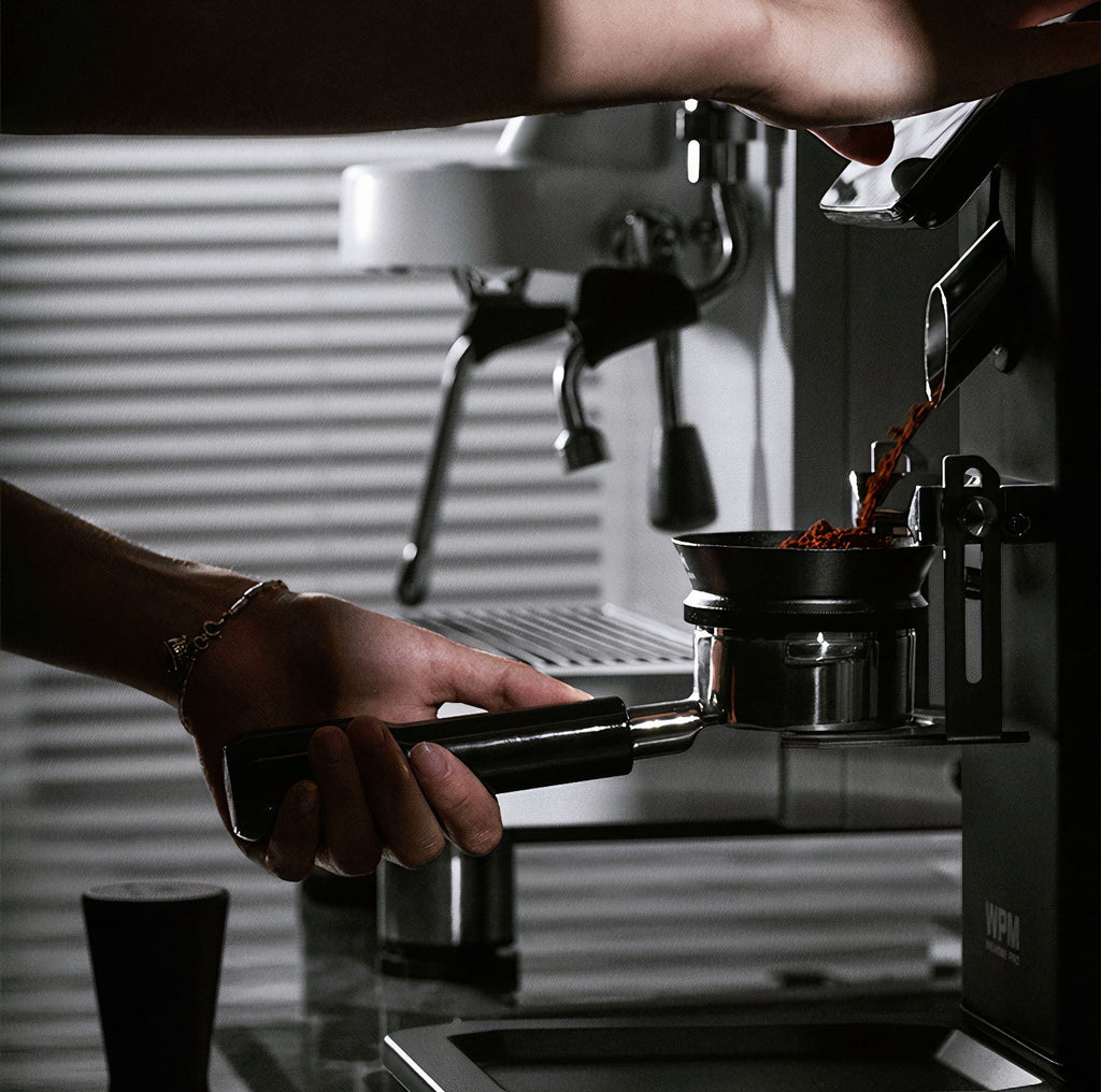 Barista Magnetic Espresso Dosing Funnel - Shop Coffee Hobby