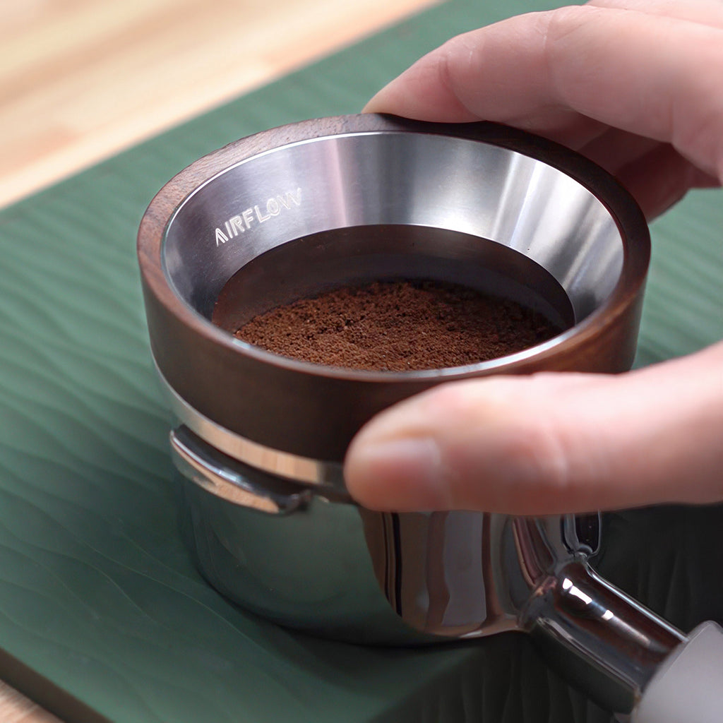 Walnut Dosing Ring 58mm - Shop Coffee Hobby