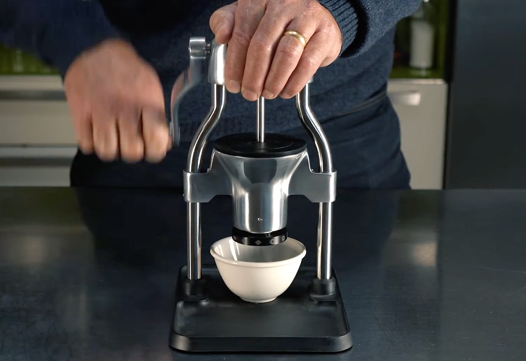ROK GrinderGC PLUS — Conical Burr Hand Grinder