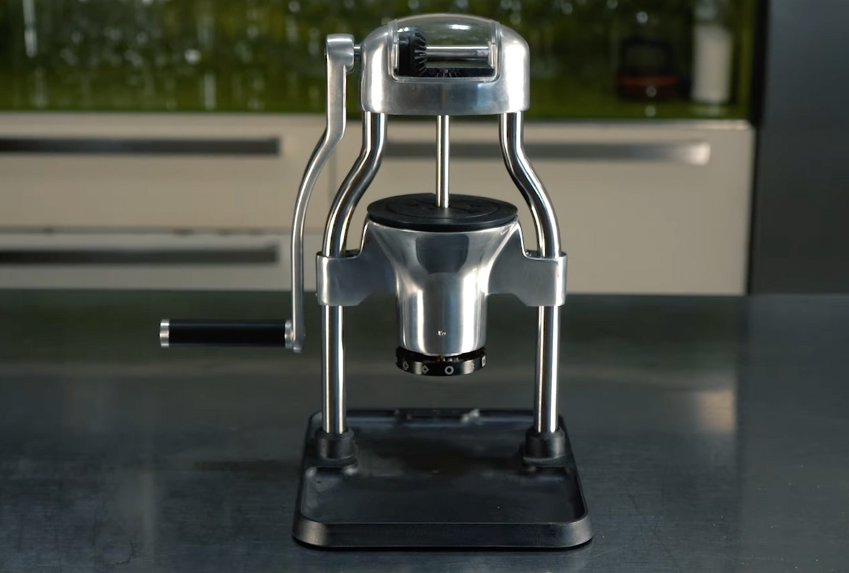 ROK GrinderGC PLUS — Conical Burr Hand Grinder