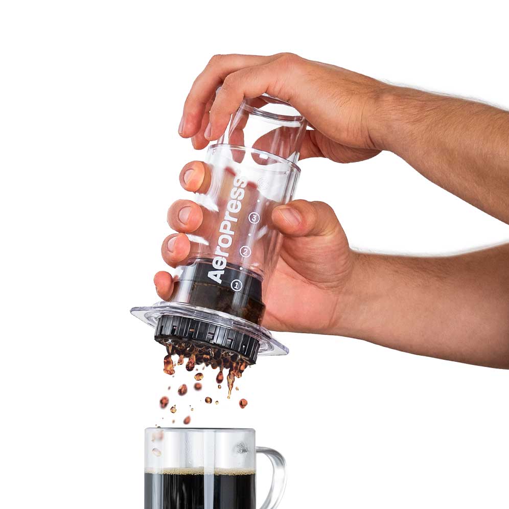 AeroPress Clear Coffee Maker – 10 oz Manual Brewer in clear version