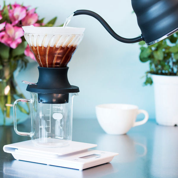 200ml version of the Hario Switch 02 Glass Coffee Dripper