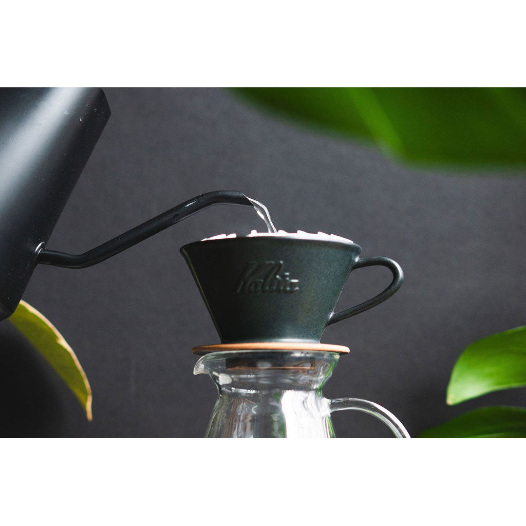 Kalita MINO 185 Ceramic Pour-Over Dripper, Sand Black