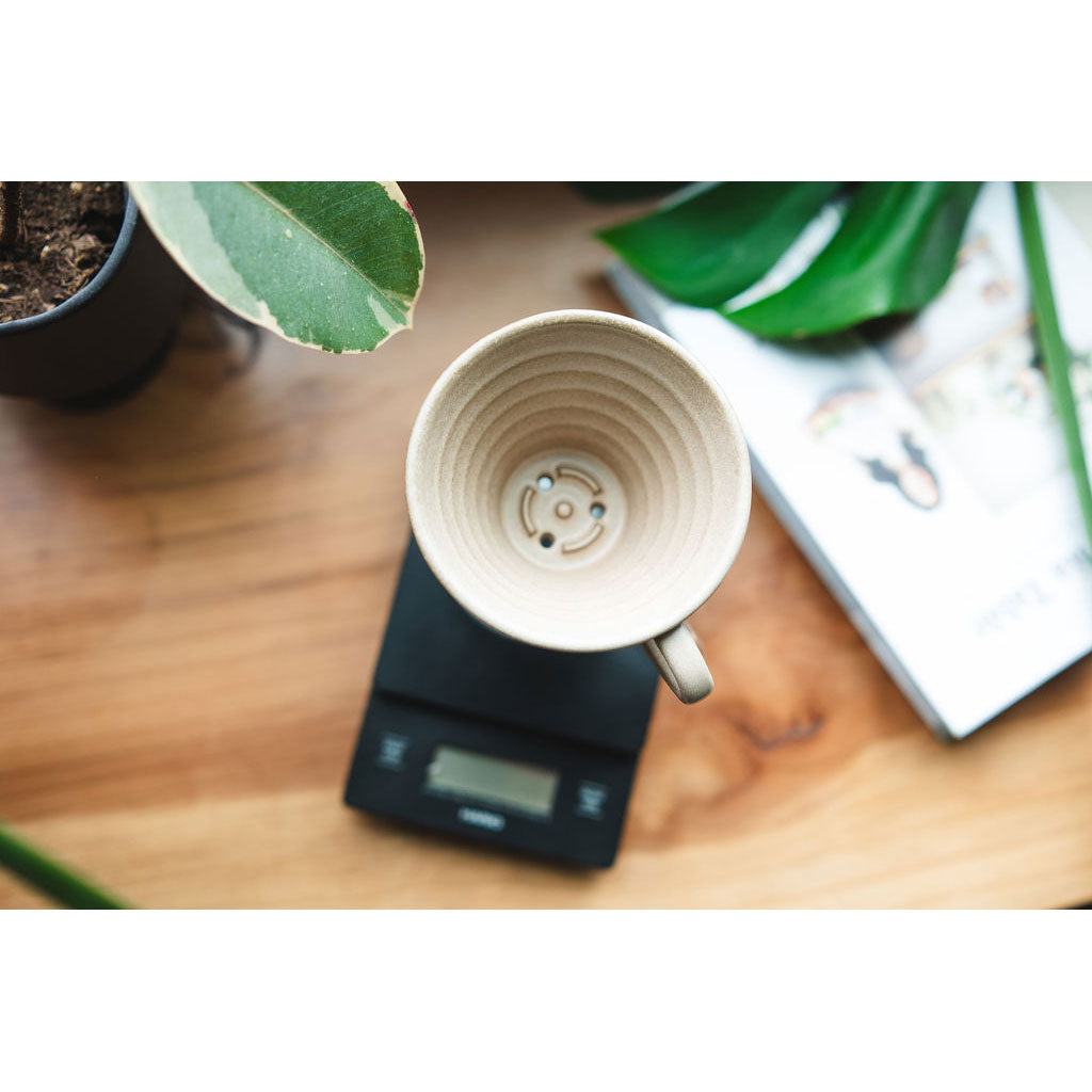 Kalita MINO 185 Ceramic Pour-Over Dripper, Sand Brown