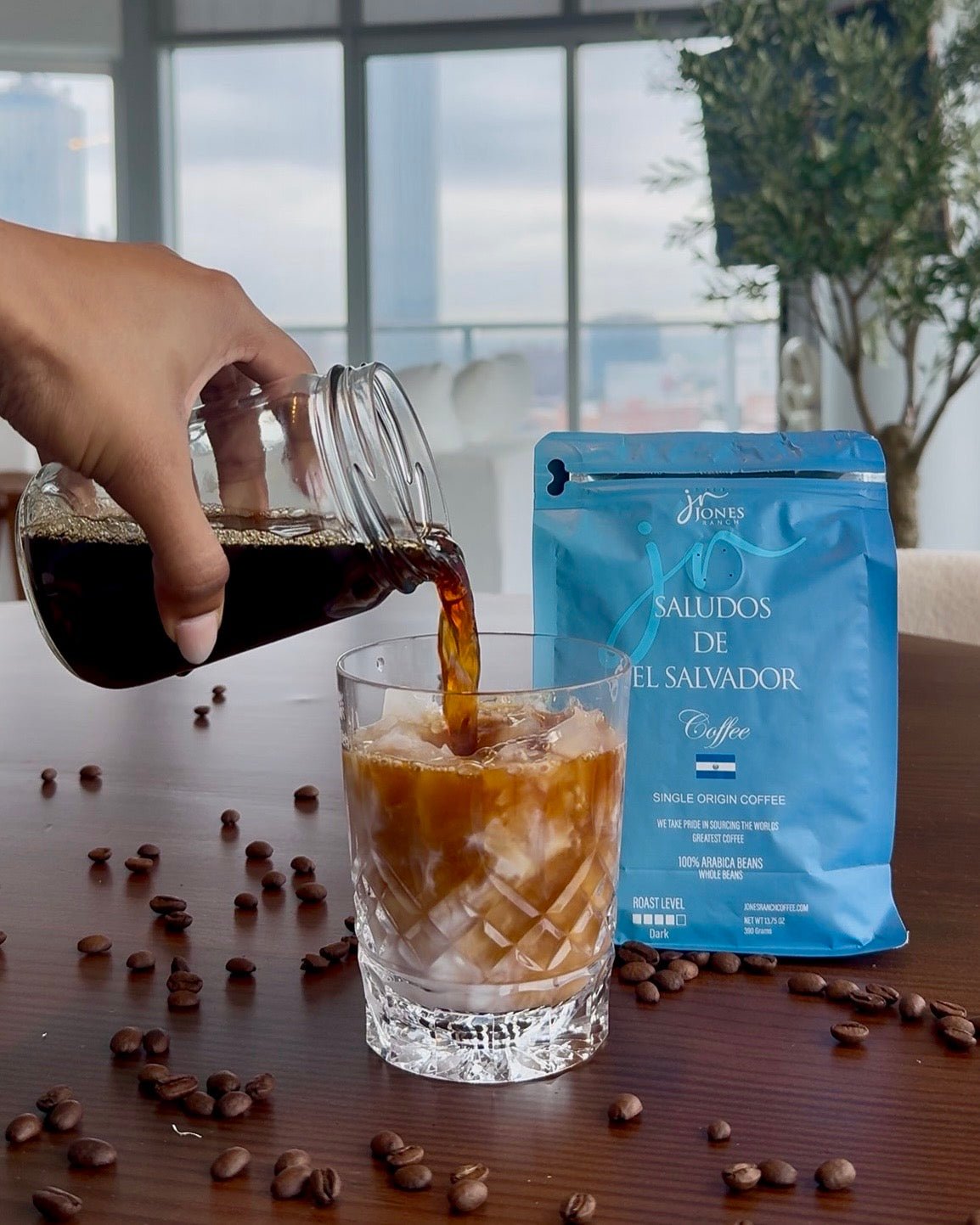 Saludos El Salvador Single-Origin Coffee – Medium Roast
