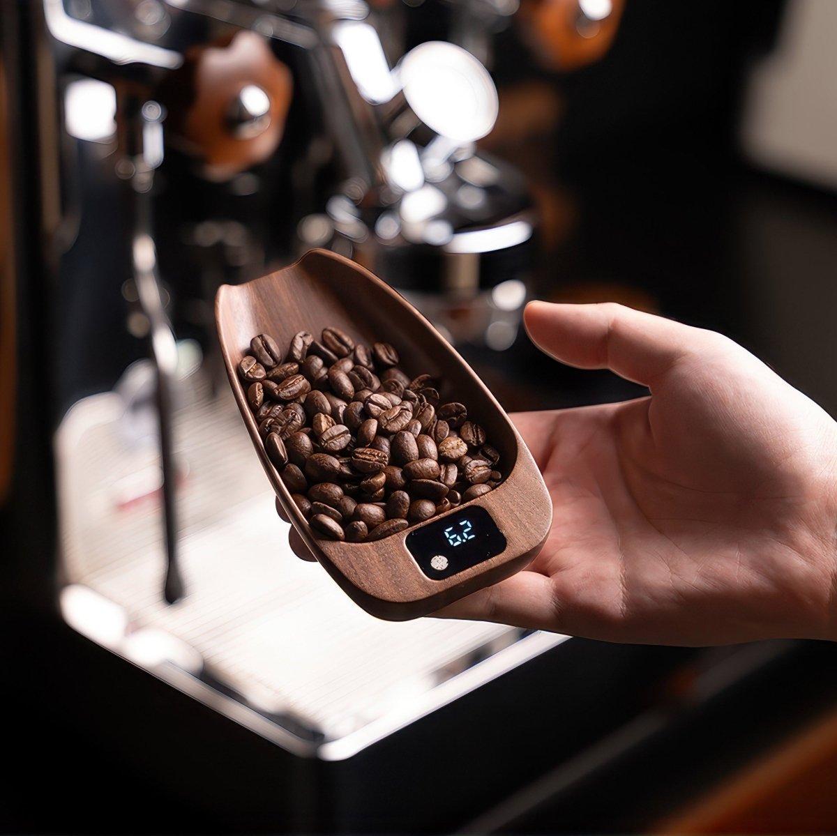 Walnut Wood Coffee Scale for Espresso - Shop Coffee Hobby